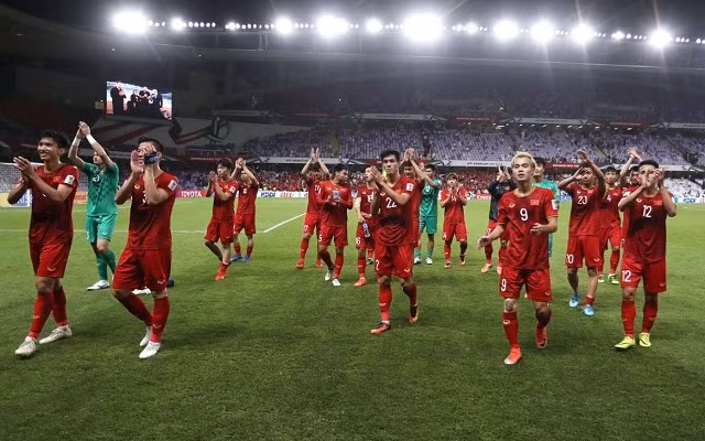 Thầy trò HLV Park Hang Seo giành vé đầy kịch tính vào vòng loại trực tiếp Asian Cup 2019 nhờ chỉ số fairplay.