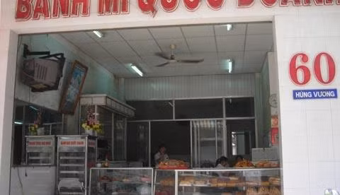 Bánh mỳ quốc doanh, một thương hiệu lạ