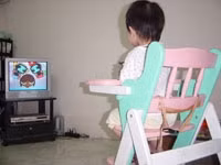 Trẻ chậm nói do xem truyền hình quá nhiều