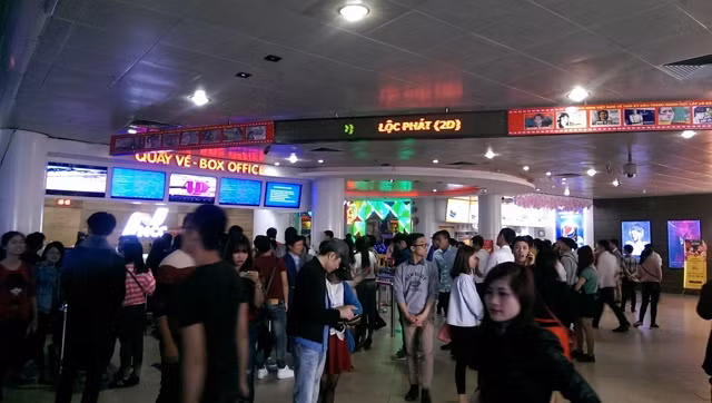 Trung tâm Chiếu phim quốc gia luôn đông khách vào dịp cuối tuần và các dịp lễ, Tết.