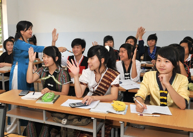 Giờ học của học sinh Trường THPT Dân tộc nội trú Nơ Trang Lơng (Đác Lắc). Ảnh: ĐĂNG KHOA