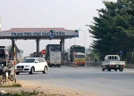 Trạm Tào Xuyên vẫn thu phí phương tiện qua lại khu vực này