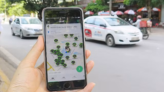 Ứng dụng công nghệ thông tin vào vận tải hành khách đóng vai trò quyết định đến chất lượng dịch vụ của loại hình taxi.