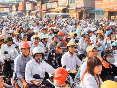 Tắc đường, kẹt xe là nỗi ám ảnh của cư dân đô thị. Ảnh: ĐỖ HỢP