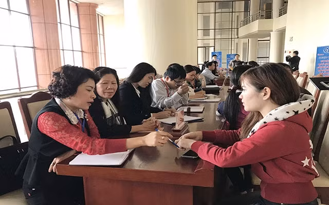 Các chuyên gia, luật sư tư vấn trực tiếp về chính sách BHXH, BHYT cho người lao động.