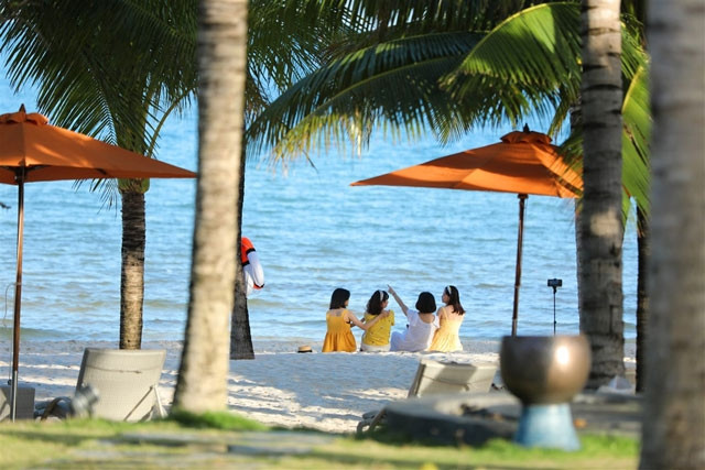 Vẻ đẹp trong lành, thuần khiết của bãi Kem.