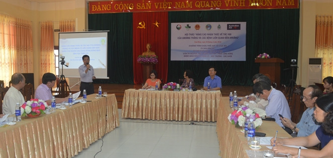 Nâng cao nhận thức của cộng đồng về tác hại của amiăng đối với sức khỏe