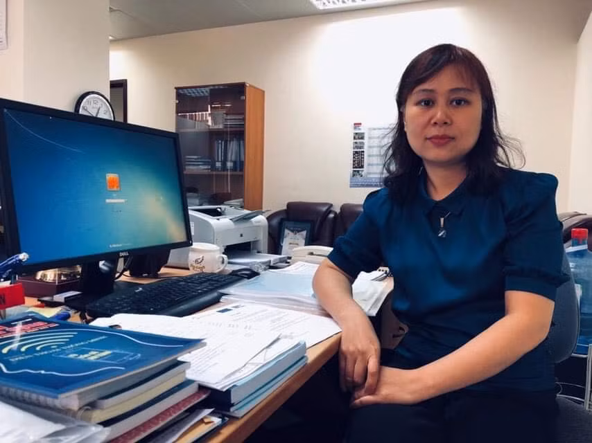 Bà Phạm Thu Lan, Phó Viện trưởng Viện Công nhân và Công đoàn.
