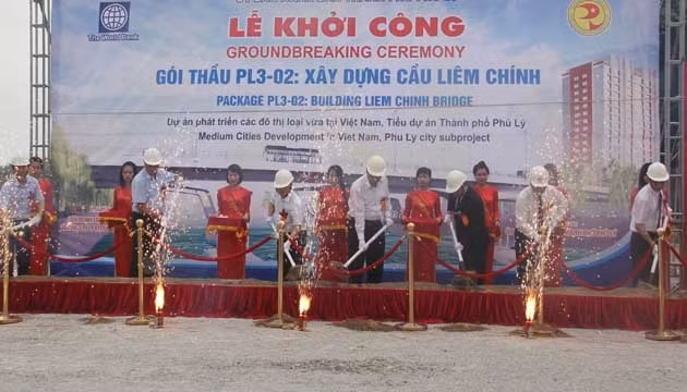 Khởi công xây dựng cầu Liêm Chính bắc qua sông Châu Giang