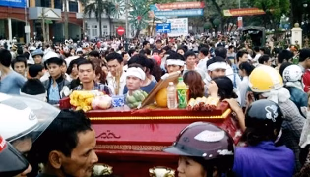 Vụ giết người ở Vĩnh Phúc đang được khẩn trương điều tra (nguồn: VietNamNet)