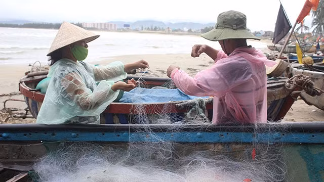 Những làng nghề cá ở Đà Nẵng còn rất ít người đi biển.