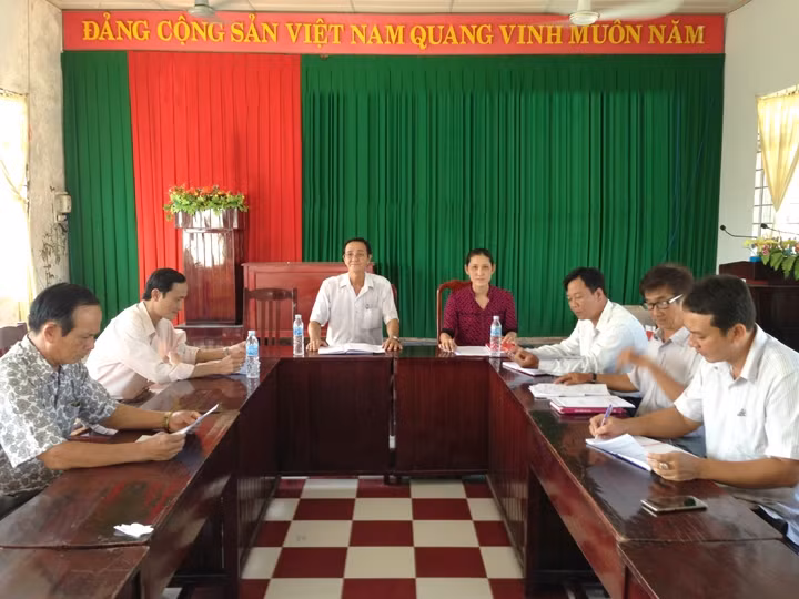 Đảng ủy phường Pháo Đài (thị xã Hà Tiên, tỉnh Kiên Giang) họp bàn đưa ra nhiều biện pháp tăng cường giám sát, kiểm tra tổ chức đảng, đảng viên trong năm 2016 và 2017.