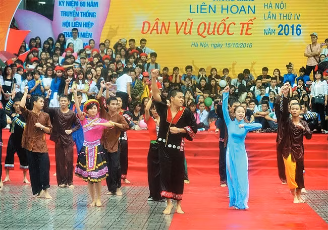 Hàng nghìn đoàn viên, thanh niên tham dự ngày hội “Tôi yêu Tổ quốc tôi”