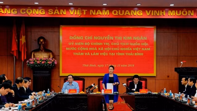Chủ tịch Quốc hội Nguyễn Thị Kim Ngân làm việc với lãnh đạo tỉnh Thái Bình. (Ảnh: Chiến Thắng)