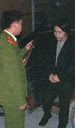 Dẫn giải Hoàng Minh Thắng
từ Thái Bình về Hà Nội
tối 2-3-2006.