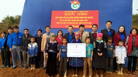 Ðoàn Khối Doanh nghiệp T.Ư khởi công lớp học điểm tại Trường mầm non xã La Pán Tẩn, huyện Mù Cang Chải (Yên Bái).