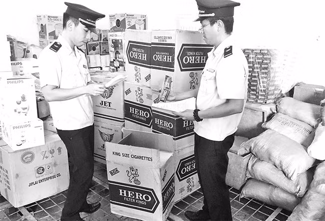 Thuốc lá ngoại nhập lậu bị Hải quan tỉnh Quảng Trị thu giữ.