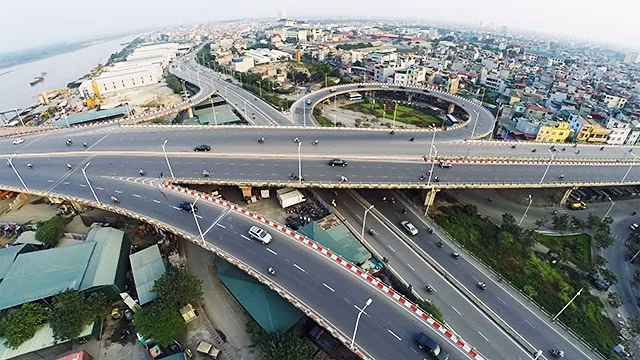 Đề xuất xây dựng thêm nhiều cầu vượt sông Hồng, sông Đuống