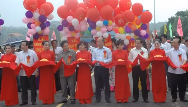 Khánh thành cầu Kim Xuyên bắc qua sông Lô