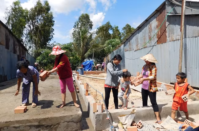 Lênh đênh chuyện học vùng biên
