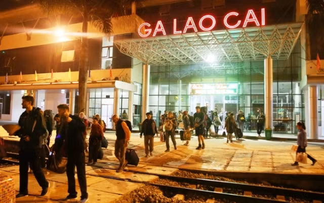 Đầu tư tuyến đường sắt Lào Cai-Hà Nội-Hải Phòng khổ 1.435 mm