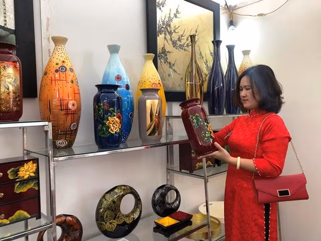 Các sản phẩm sơn mài ngày càng phong phú, đa dạng và có tính thẩm mỹ cao.