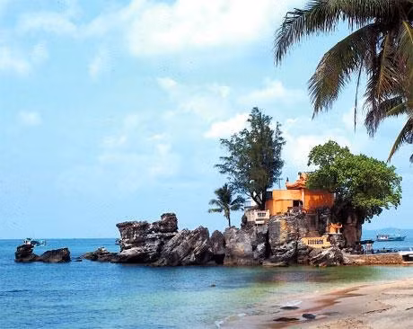 Dinh Cậu ở đảo Phú Quốc.