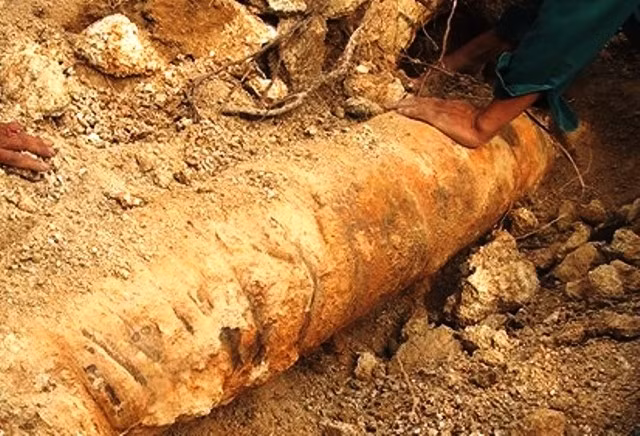 Quả bom phát hiện trong nhà ông Lý.
