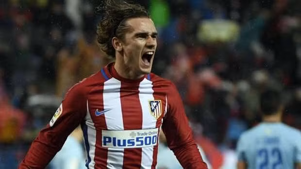 Antoine Griezmann tiếp tục sắm vai người hùng của Atletico với bàn thắng ấn định tỷ số. Ảnh: Goal