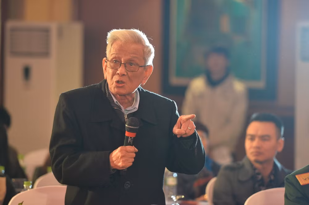 Nhà báo Hữu Thọ, Nguyên Trưởng ban Tư tưởng Văn hóa T.Ư sẽ là khách mời bình luận.