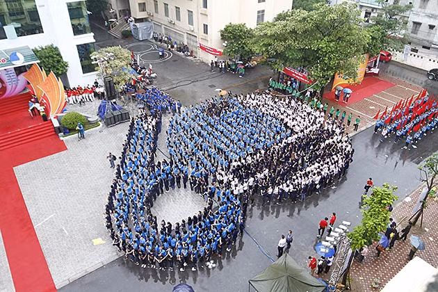 Hàng trăm nghìn bạn trẻ tham gia Ngày hội “Tôi yêu Tổ quốc tôi”