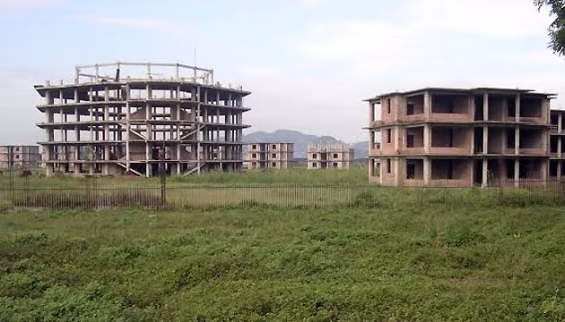 Chung quanh việc điều chỉnh giá đất của dự án “khách sạn 5 sao Tam Cốc - Bích Động”