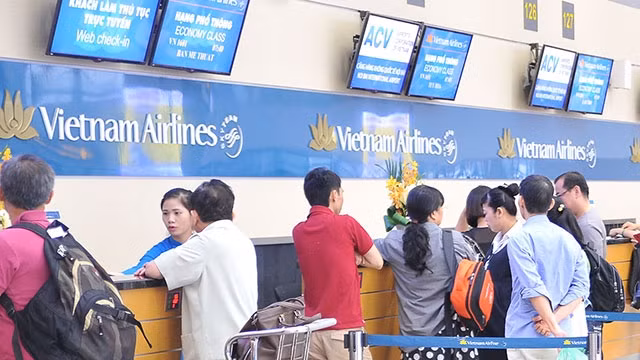 Việc làm thủ tục sẵn giúp hành khách lên máy bay nhanh hơn.