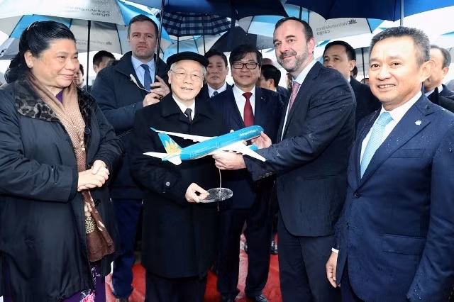 Vietnam Airlines tiếp nhận máy bay hiện đại Airbus A350-900 thứ 11