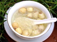 Yến sào Việt Nam tốt nhất Đông Nam Á