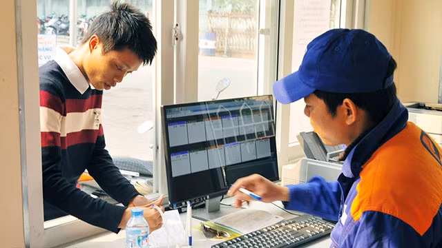 Ứng dụng hóa đơn điện tử sớm sẽ giúp doanh nghiệp chuẩn hóa được các quy trình, nghiệp vụ kế toán cho phù hợp. Ảnh: N.ANH