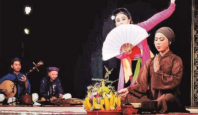 Vở chèo "Quan âm Thị Kính" do các nghệ sĩ Nhà hát Chèo Việt Nam biểu diễn. Ảnh: NGUYỄN HOÀNG