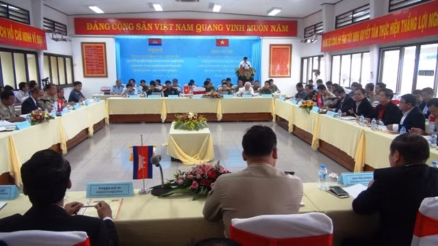 Quang cảnh hội nghị.