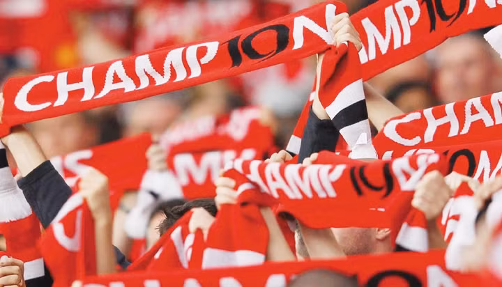 Cổ động viên chính là thị trường quan trọng của một CLB. Ảnh | TL