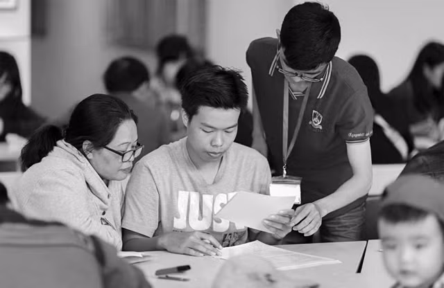 Nhiều dự báo cho rằng, đợt xét tuyển bổ sung sẽ rất khốc liệt ở các trường top trên.