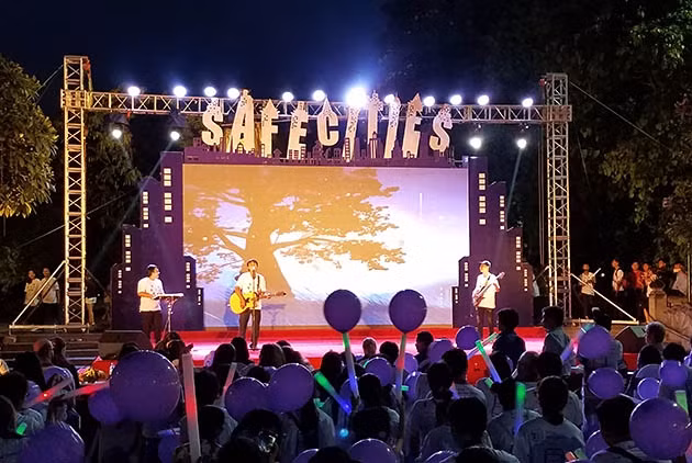 Không khí sôi động tại Lễ ra mắt ứng dụng S-City. 