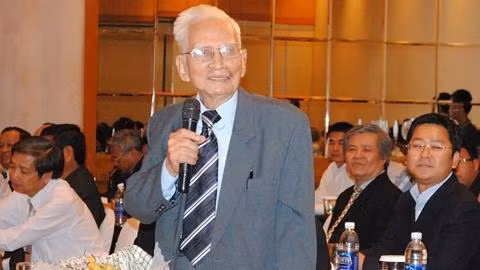 Vĩnh biệt Giáo sư Hoàng Như Mai, một người thầy đức độ, tài hoa