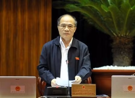 Chủ tịch Quốc hội Nguyễn Sinh Hùng.