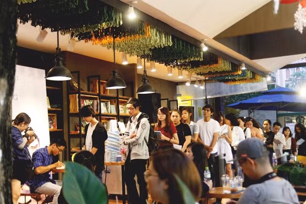 Thơ vẫn được chờ đón