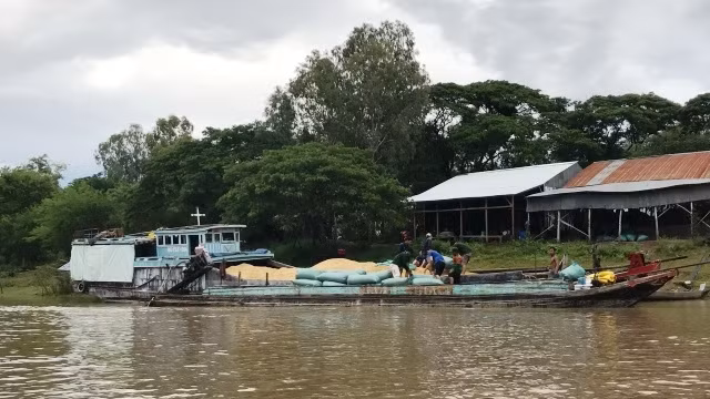 Kênh Vĩnh Tế là nơi đối tượng hay đưa hàng lậu vào Việt Nam.