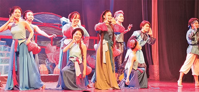 Vở nhạc kịch Tấm Cám bước đầu thu hút khán giả.