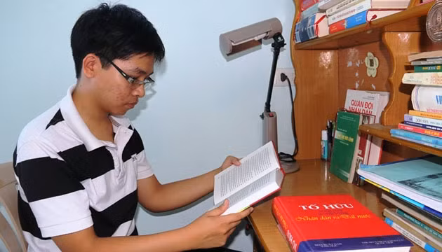 Xuân Thịnh luôn đam mê môn Sử, ấp ủ giấc mơ trở thành người chiến sĩ Công an Nhân dân giỏi.