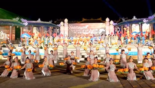 Một tiết mục biểu diễn tại lễ khai mạc.