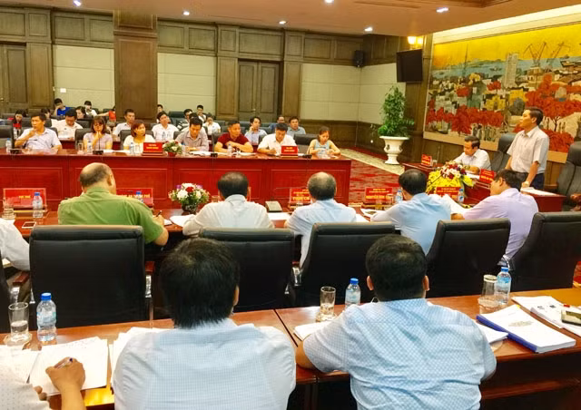 Quang cảnh cuộc đối thoại.