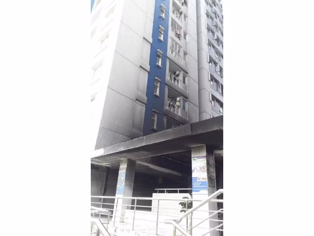 Một góc hiện trường vụ cháy tại chung cư Carina Plaza, quận 8, TP Hồ Chí Minh.